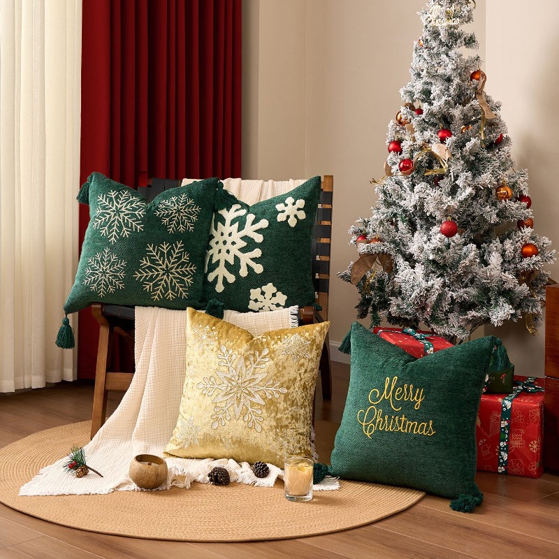 Embroidery Xmas Decorations - Sarung Bantal Motif Kepingan Salju Natal,