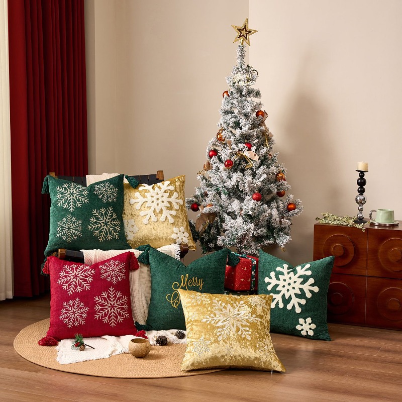 Sarung Bantal Motif Kepingan S - Embroidery Xmas Decorations ulasan dan harga