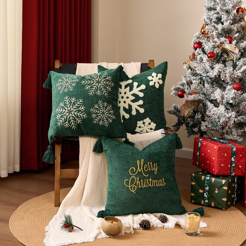 Sarung Bantal Motif Kepingan S - Embroidery Xmas Decorations ulasan dan harga