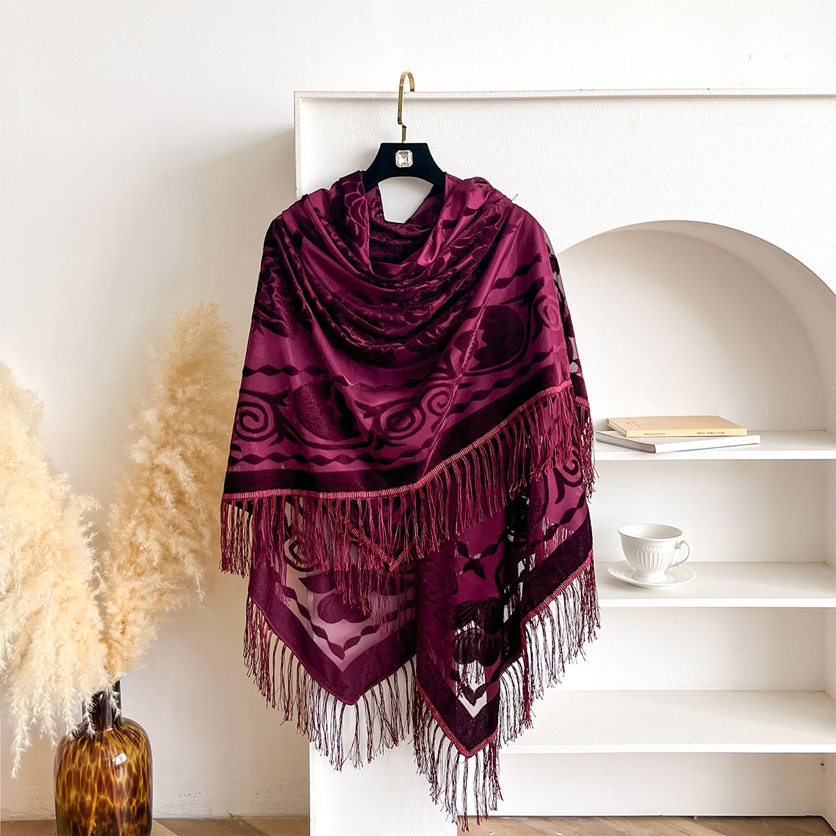 Syal Beludru Retro dengan Rumb - Embroidery Shawl ulasan dan harga
